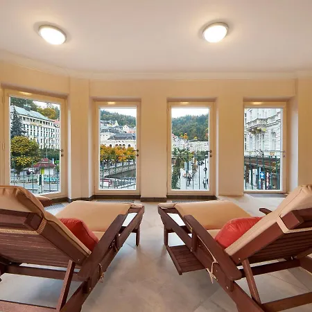 Hotel Ea Mozart 3*