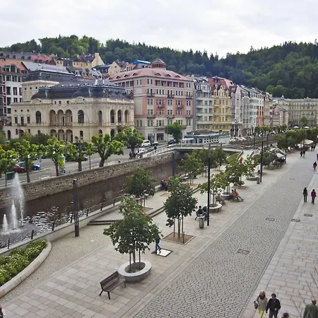 Ea Mozart 3* Karlsbad