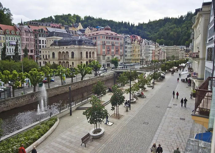 Hotel Ea Mozart 3*
